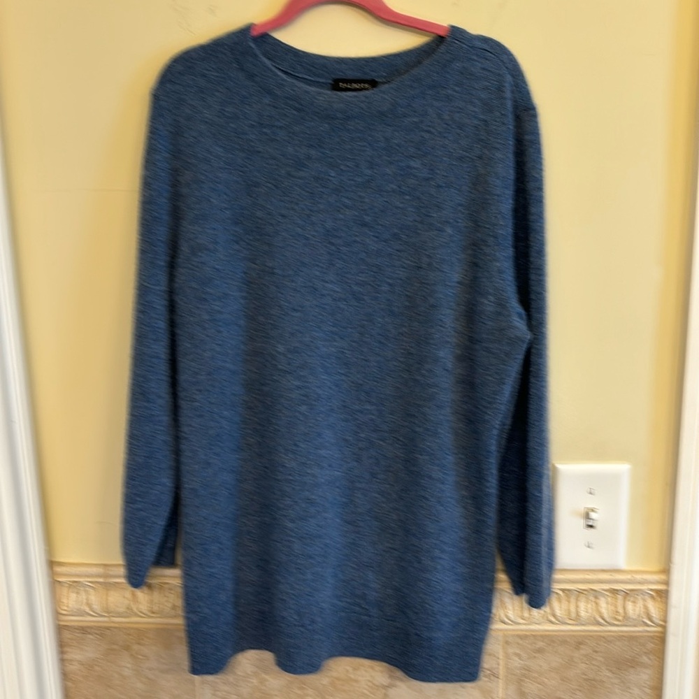 Talbot cashmere 3/4 sleeve beautiful blue sweater